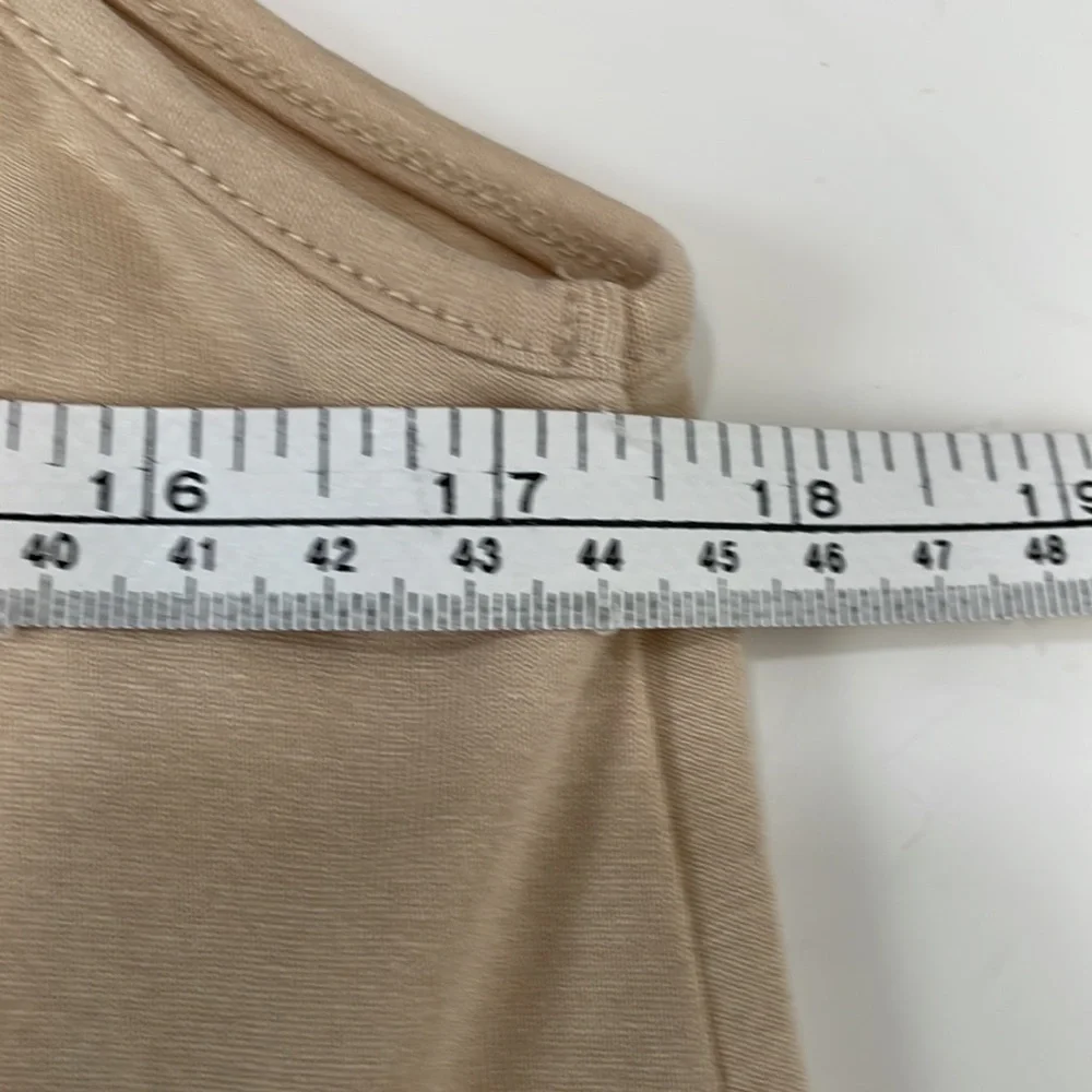 Nevada Teagan Sleeveless Top with Tassels - Picture 12 of 14